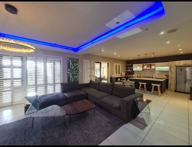 4 BEDROOM HOUSE TO LET IN MZINGAZI GOLF ESTATE